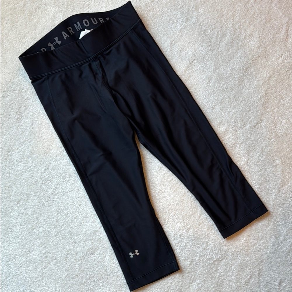 Under Armour Black Compression Capris